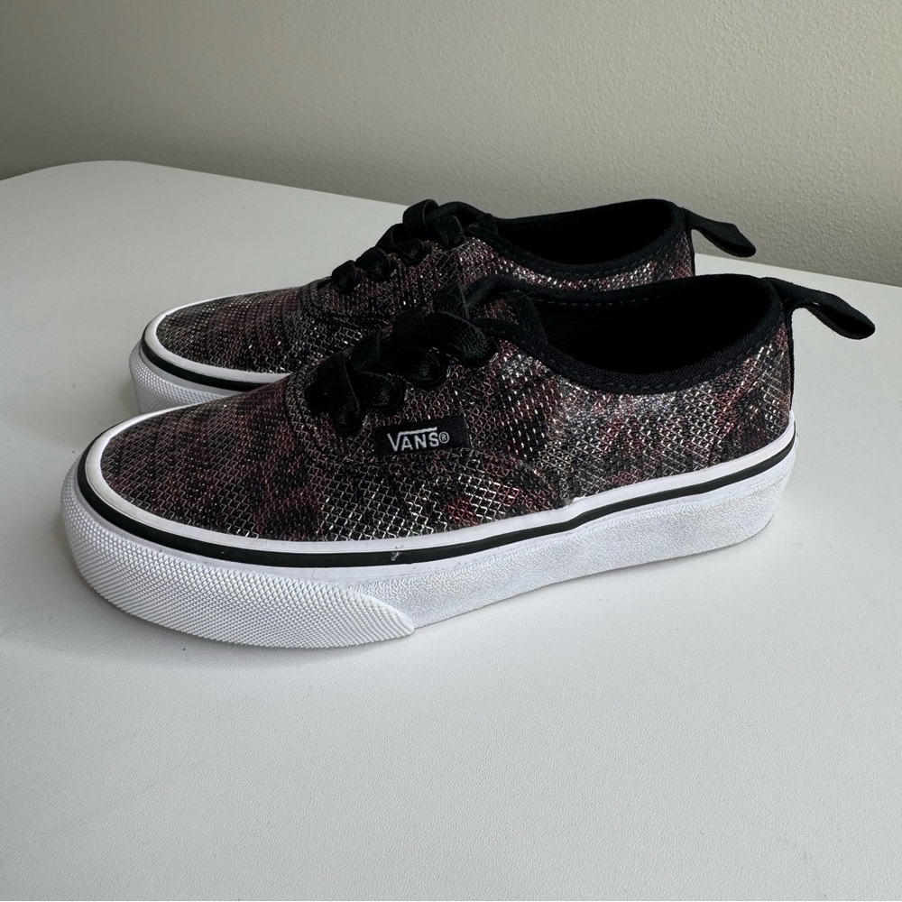 NEW Vans Kids Classic Low Top‎ Elastic Lace Black Pink Metallic Animal Print 11